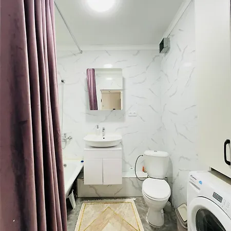 Взлетная Студия - Уют Возле Аэропорта Almaty Exterior photo
